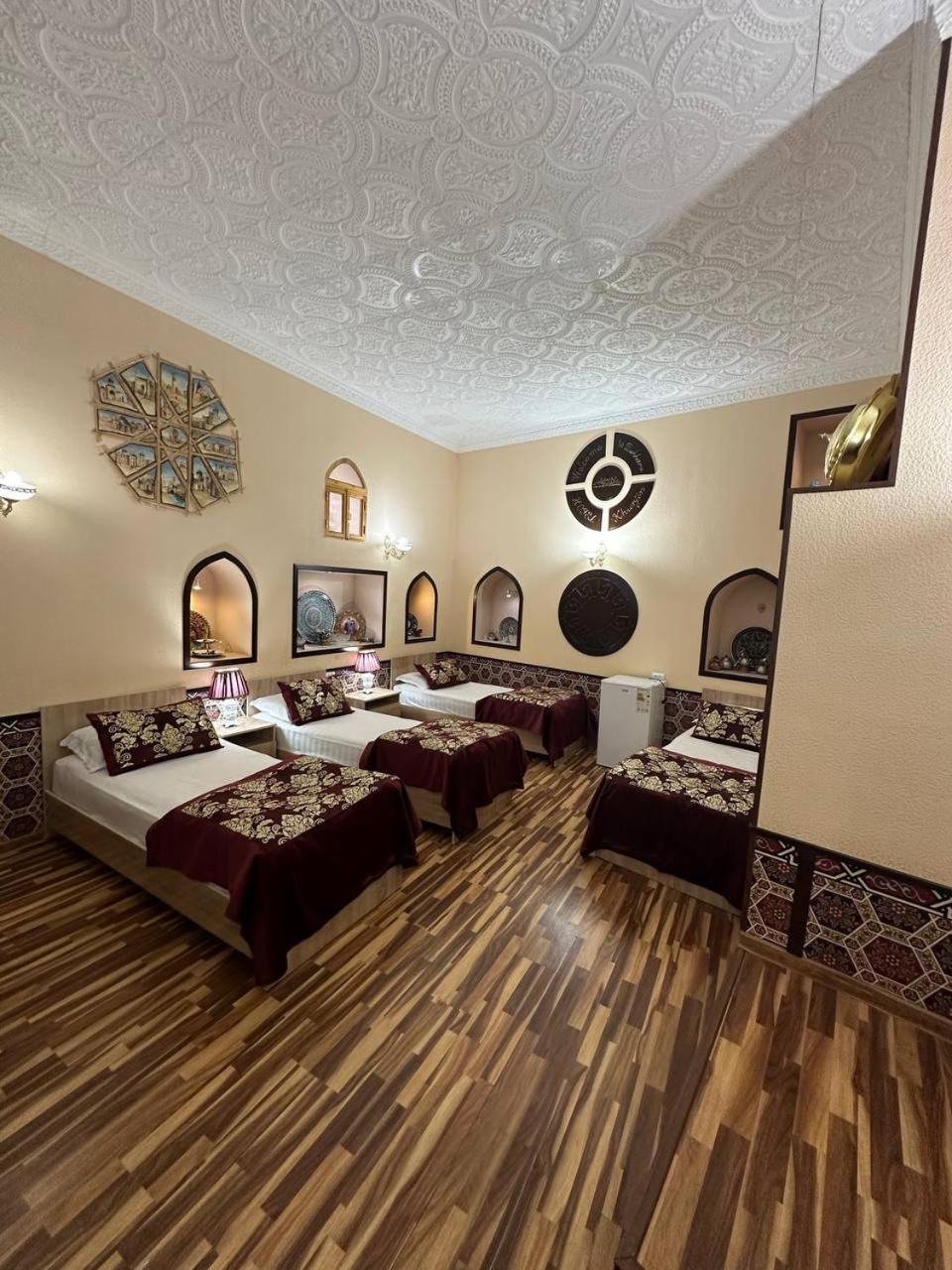 Karavansaray Khurjin Old بخارى المظهر الخارجي الصورة