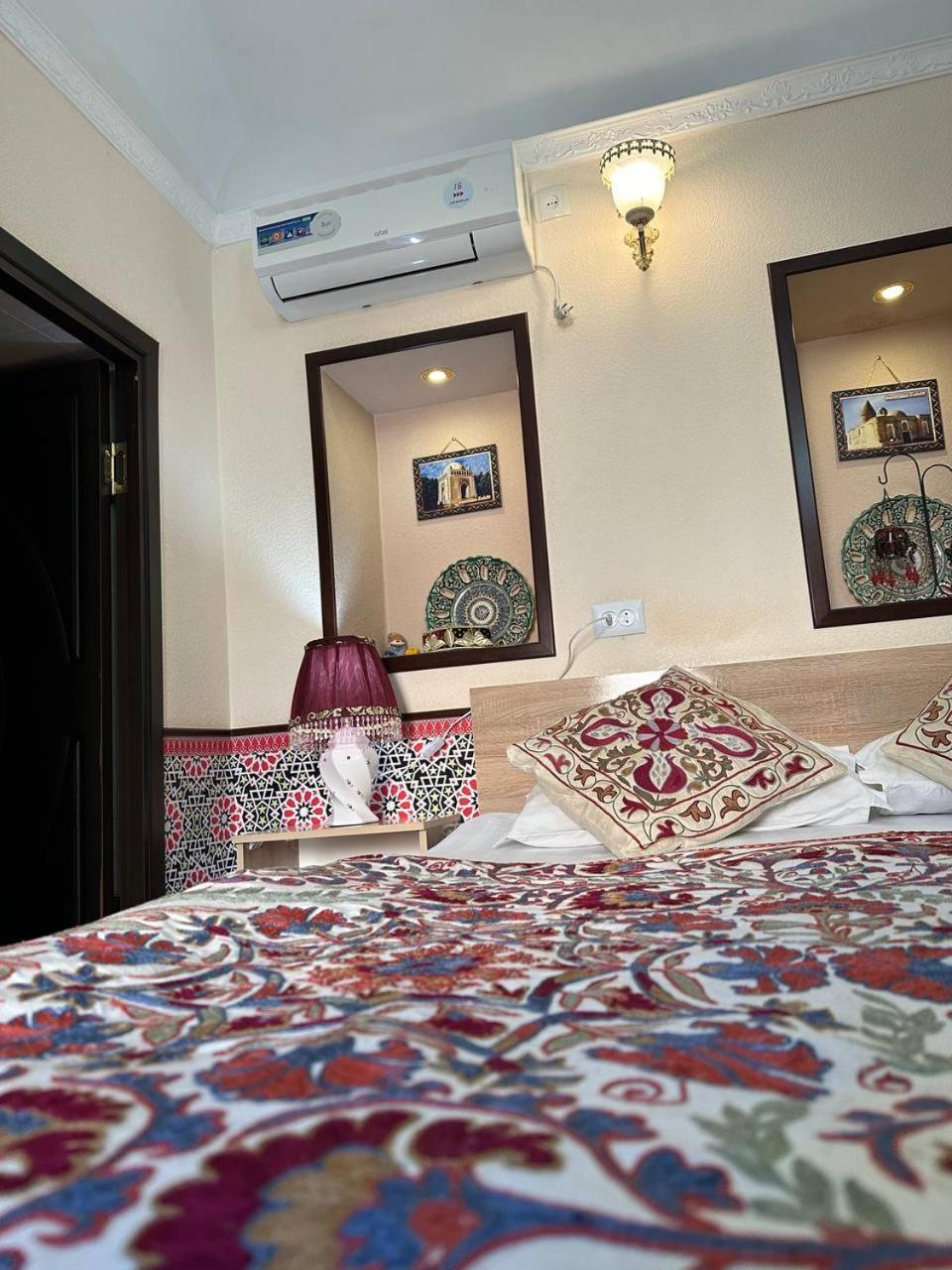 Karavansaray Khurjin Old بخارى المظهر الخارجي الصورة